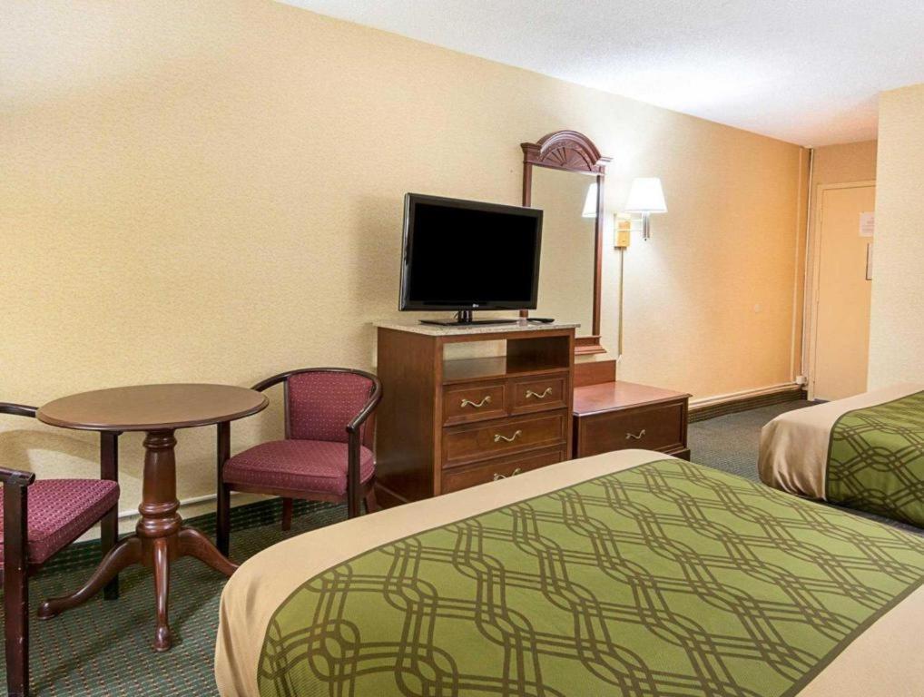 Econo Lodge Near Quantico Marine Base Dumfries Exteriör bild